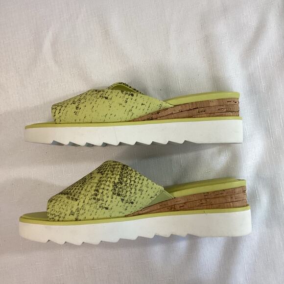 Franco Sarto Women’s White & Green Slide-on Wedge Sandals Size 8W NWOT - Picture 4 of 10
